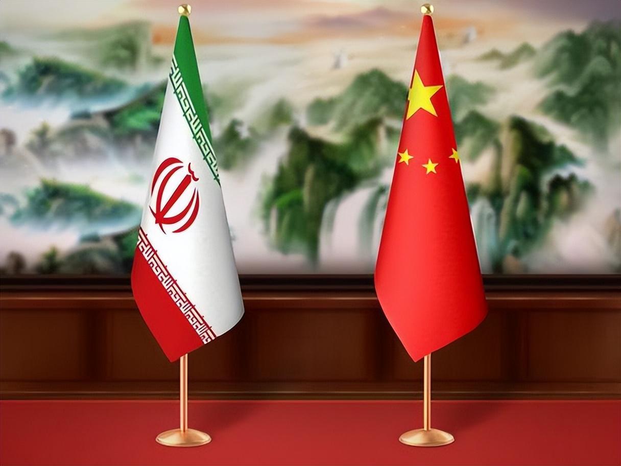 PG电子-为镇伊朗,特朗普下达一项总统令,他断定:这样中俄就不敢出头了