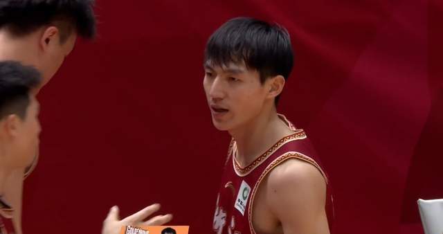 PG电子官方网站-3大外援合砍52分,有惊无险5连胜,升至第4,杜锋爱将空砍13分6帽
