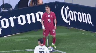 1774757188933094372.gif PG电子登录入口-【友谊赛】葡萄牙闷平,丁丁多库联手赠美国历史惨败
