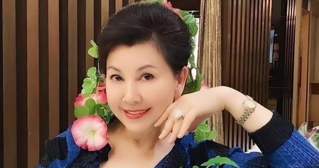 PG电子登录入口-突传死讯!香港知名演员老公在家中离世,坐在轮椅上没了呼吸